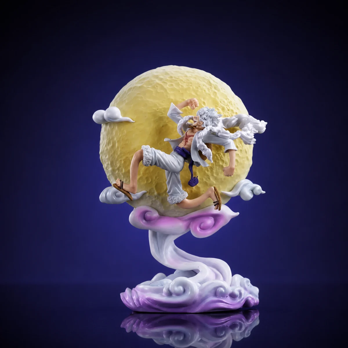 One Piece Figure Gear 5 Nika Luffy Moon Running